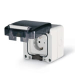 Pistikupesa, pinnapealne, IP66, hall, SCAME