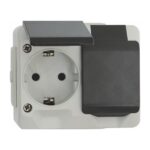 Pistikupesa pinnapealne, 2ne, maandusega, IP44, hall, Malmbergs