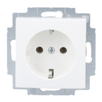 Pistikupesa, süvistatav, 1ne, maandusega, aipivalge, Basic55