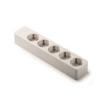 Pistikupesa 5ne, pinnapealne, 16A 250V, maandusega, valge, Famatel