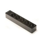 Pistikupesa 5ne, pinnapealne, 16A 250V, maandusega, must, Famatel