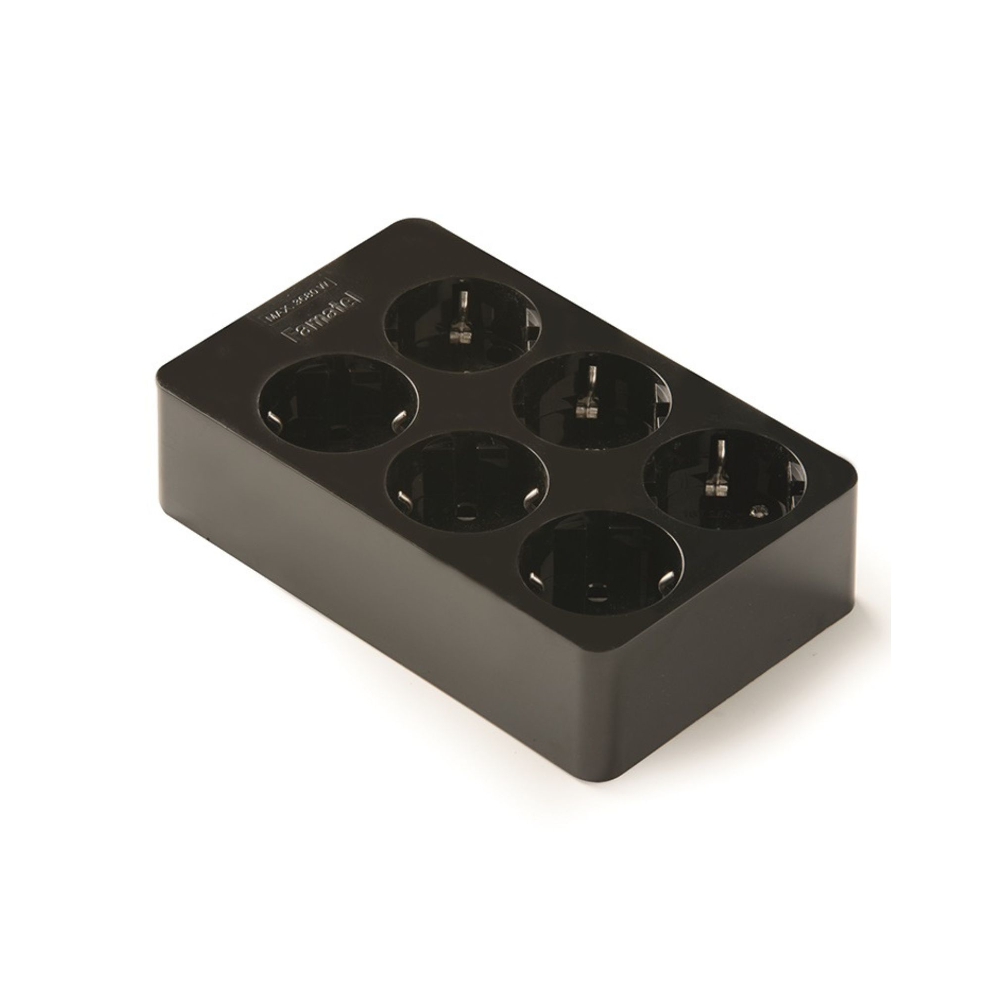 Pistikupesa 2x3ne, pinnapealne, 16A 250V, maandusega, must, Famatel