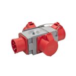 Adapter, sisend: 5x16A , väljund 5x16a 3tk, IP44