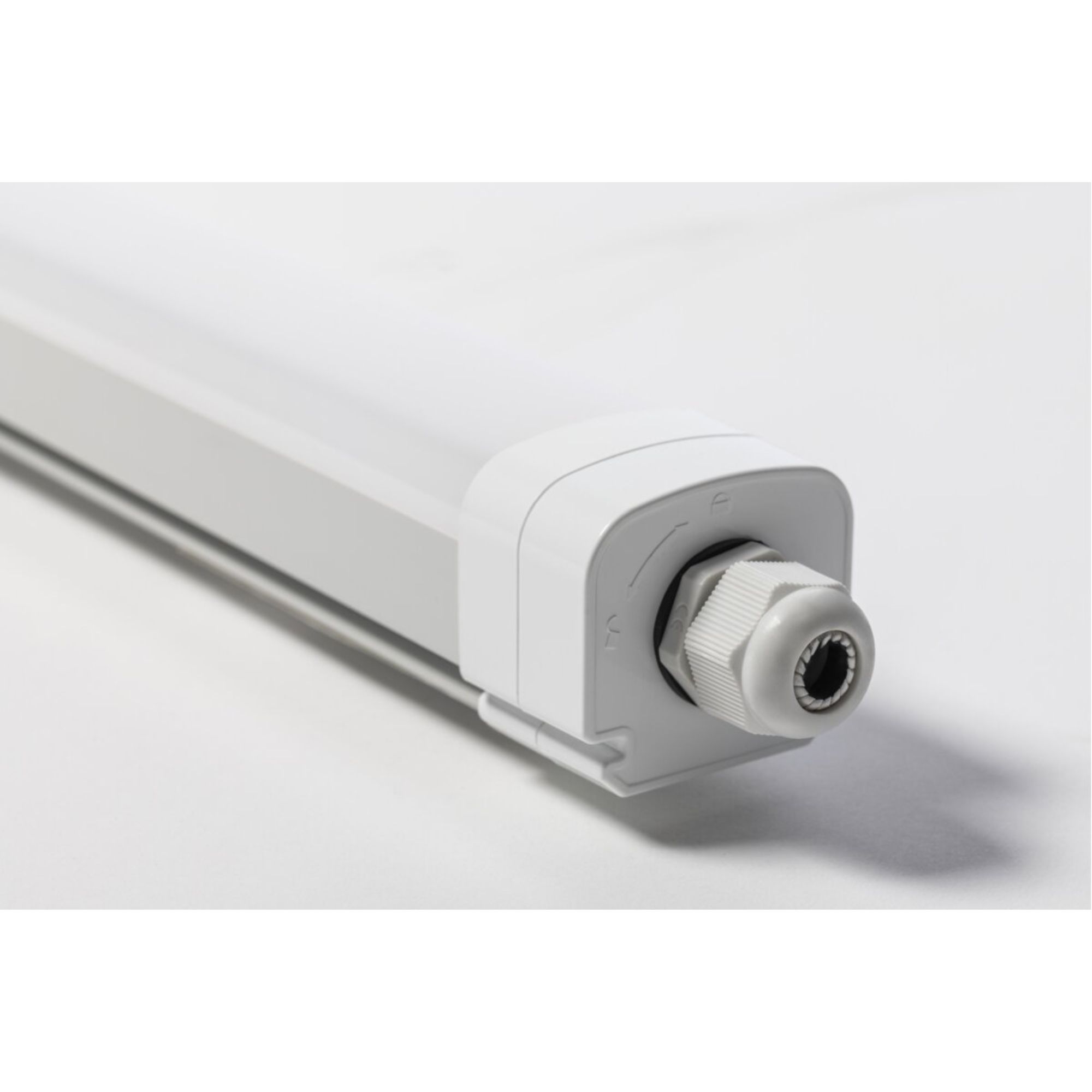 LED valgusti LUMIA II, 20W, 2600lm, 4000K, IP66, läbiva juhtmestusega, 0.6m - Image 2